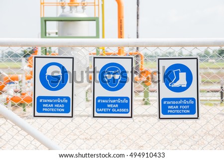 Safety signs individually in oil and gas area working