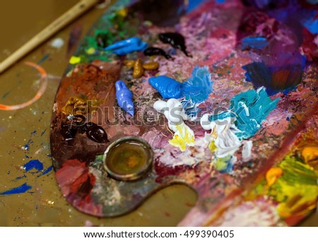 palette of oil paints