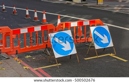 Arrow Traffic Signs For Street Construction Works