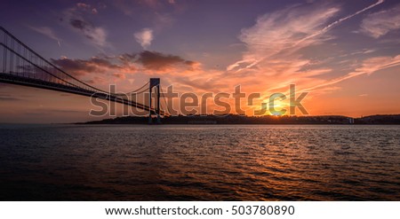 Sunset over the Verrazano–Narrows Bridge, Brooklyn, NY, USA