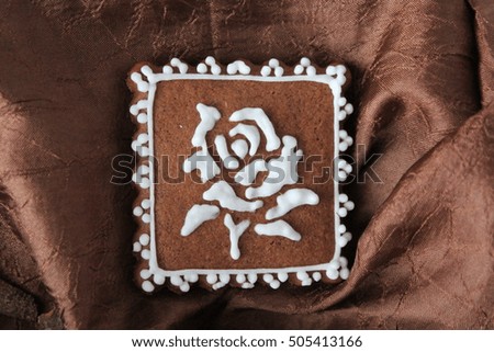 gingerbread - a picture with a flower 