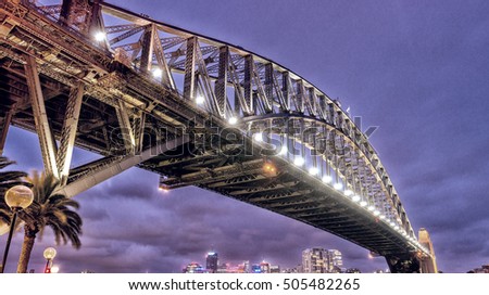 Sydney Harbour Bridge at night.