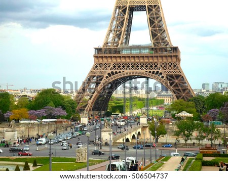 The Eiffel tower from Trocadero on a spring day. Street near the Eiffel tower. Spring in Paris, France Royalty-Free Stock Photo #506504737