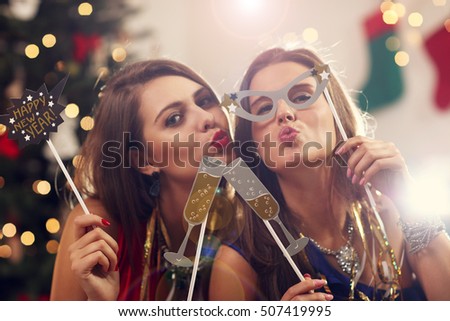 Picture showing best friends celebrating New Year