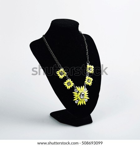 beautiful summer necklace