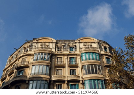 Old Barcelona building in Eixample district