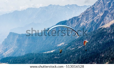 Paragliding at Solang Valley Royalty-Free Stock Photo #513016528