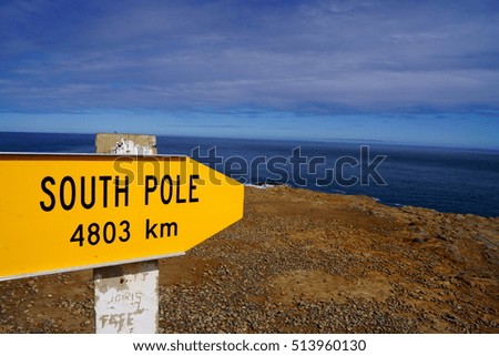 Most southern point of New Zealand Mainland, road sign: South Pole 4803 kilometres