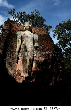 Wat Phra Si lriyabot with Buddha Statues Historical Park in Kamphaeng Phet, Thailand (a part of the UNESCO World Heritage Site Historic Town of Sukhothai and Associated Historic Towns