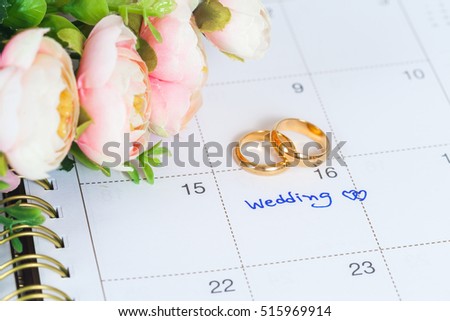 Wedding note on a calendar sets a reminder for the wedding 
day Royalty-Free Stock Photo #515969914