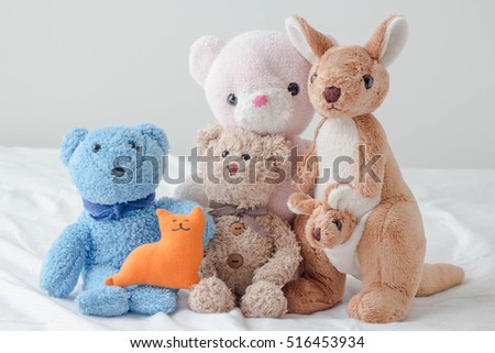 The teddy bear and the gang