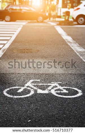 Bicycle Lanes on city street