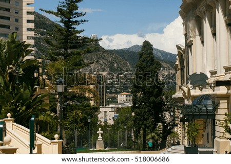 Picture of green street somewhere in Monaco