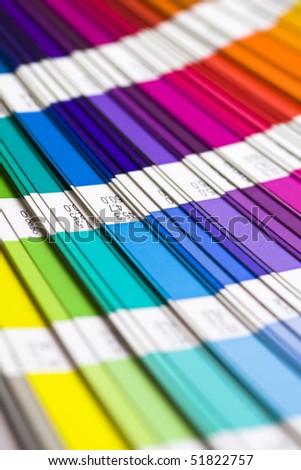 open Pantone sample colors catalogue