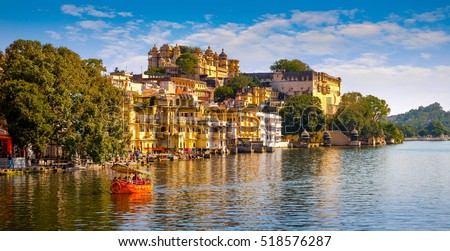 City Palace and Pichola lake in Udaipur, Rajasthan, India, Asia Royalty-Free Stock Photo #518576287