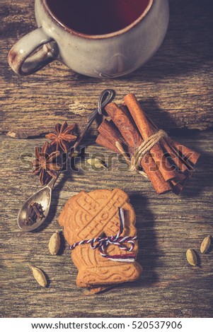 Spicy crunchy speculoos Christmas biscuits