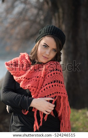 girl in winter clothes outdoor 