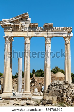 Photo scenery from the temple of Apollo in Side Turkey
