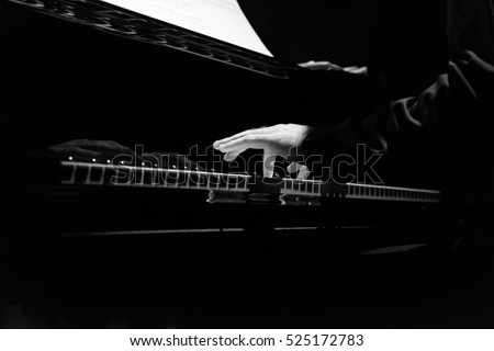 Pianist's Hand