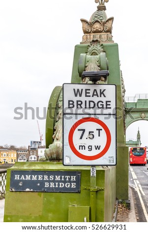 Hammersmith bridge, London