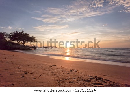 Sunsets a the sea beach In summer vacations a Thailand