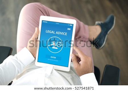 LEGAL ADVICE CONCEPT ON SCREEN