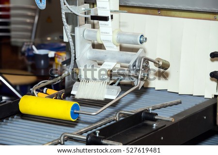 Labeling product machine in food industry