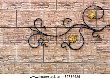 wall decoration of metal flowers