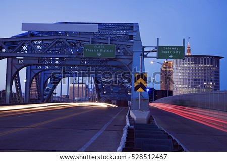 Traffic on the bridge in Cleveland, Ohio.