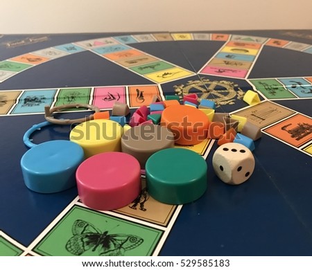Trivial pursuit game Royalty-Free Stock Photo #529585183