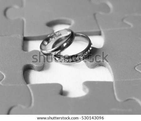 Wedding rings and puzzles