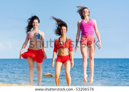 girls beach sport