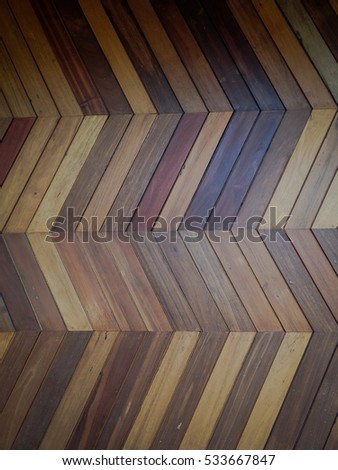 Zigzag pattern from brown color wood