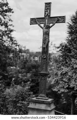 Old graveyard cross/ Old graveyard cross