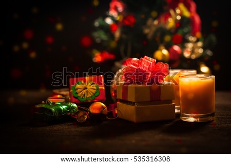 Christmas tree background with decorations and bokea