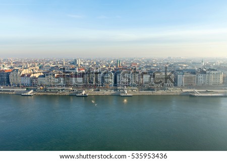 Picture of a beautiful sunny morning in Budapest