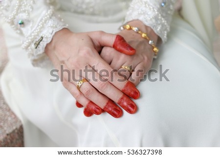 bride hand. couple holding hands