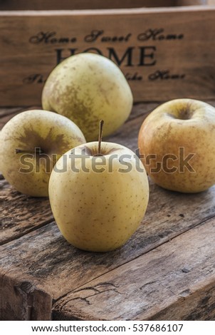 apple wood