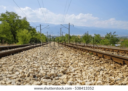 Railroad to mountain 1