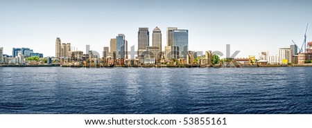 Panoramic picture of Canary Wharf view from Greenwich. This view includes: Credit Suisse, Morgan Stanley, HSBC Group Head Office, Canary Wharf Tower, Citigroup Centre, One Churchill Place(Barclays).