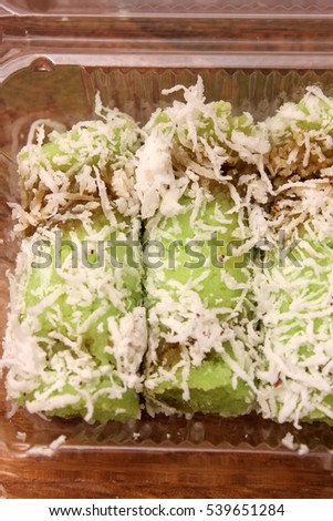 puttu made of white rice flour and coconut. These foods favored by the people of Asia.