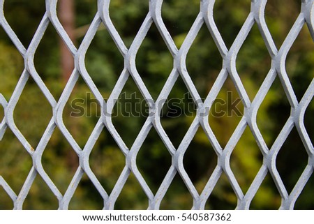 Metal cage
