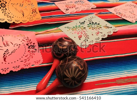  Mexican background maracas mariachi fiesta cinco de mayo Mexico poncho fiesta decoration bunting paper flags papel picado stock, photo, photograph, image, picture 