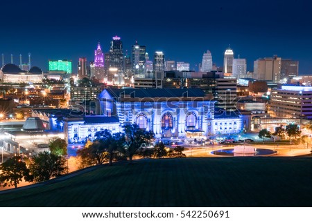 Night city skyline of Kansas City, Missouri with Union Station in the foreground