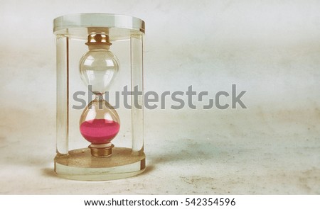 Hourglass- vintage look