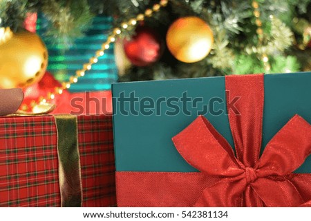 Background Christmas gift box with Christmas tree decoration