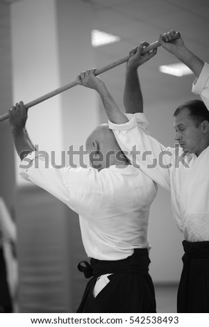 Testing of fighting techniques with a sword in aikido