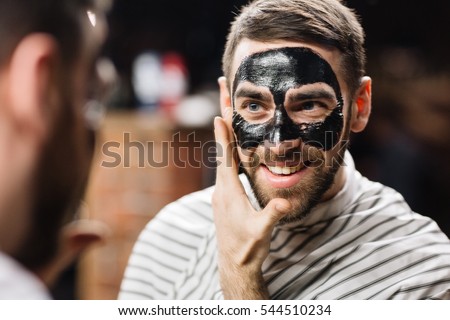 Man in beauty parlor Royalty-Free Stock Photo #544510234