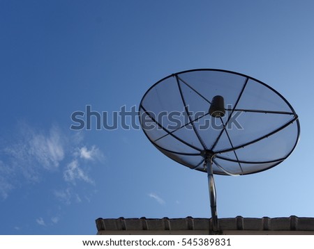 Satellite signal on the roof