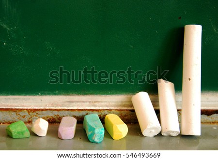 SCHOOL: Order of a colorful chalks